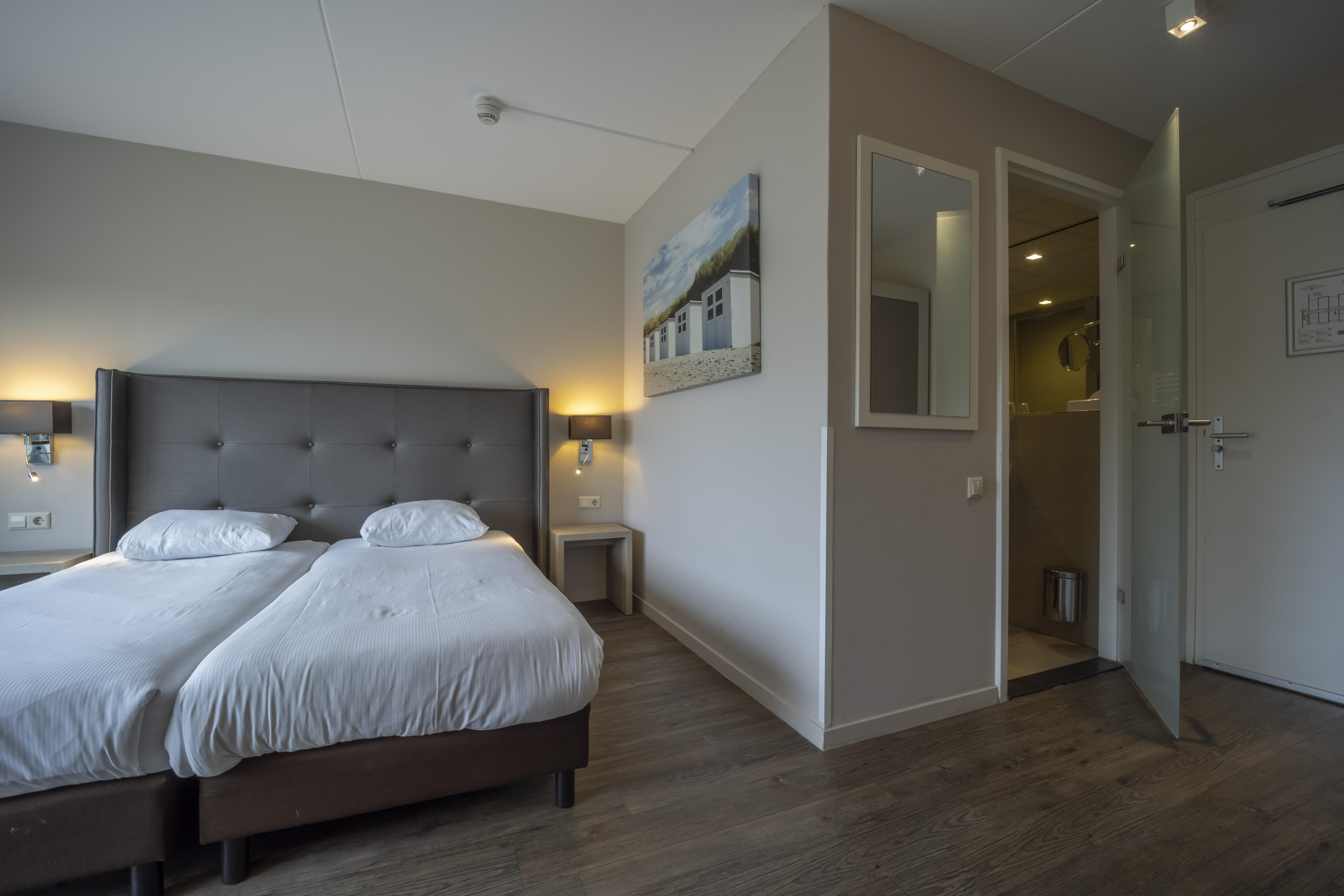 Fletcher Zuiderduin Beachhotel Westkapelle Exterior photo